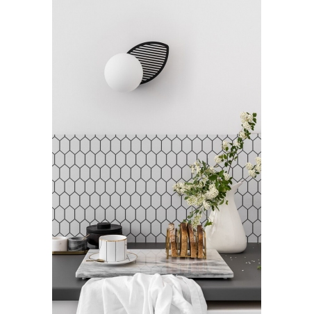 Fyllo white&black glass ball wall lamp Ummo