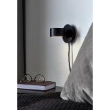Kinkiet do sypialni. Stylowy Kinkiet nowoczesny z włącznikiem i kablem Clyde LED czarny Nordlux