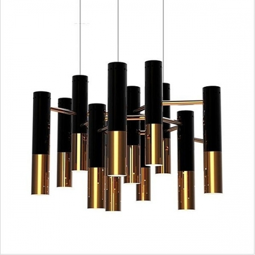 Designerska Lampa sufitowa Golden Pipe XIII Czarna Step Into Design nad stół.
