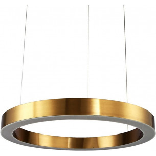 Designerska Lampa mosiężna wisząca Circle LED 80 Step Into Design nad stół.