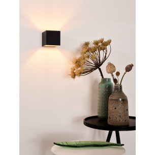 Devi black wall lamp with switch Lucide