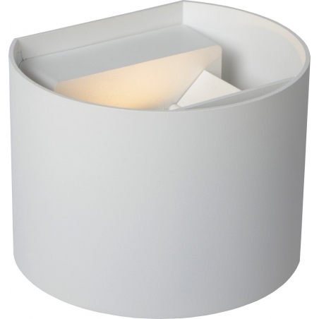Stylowy Kinkiet łazienkowy Axi Round LED biały Lucide obok lustra