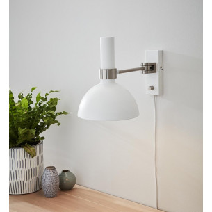 Larry Chrome 19 white wall lamp with arm Markslojd