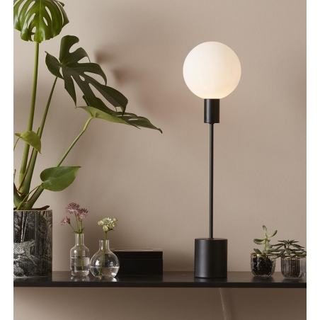 Designerska Lampa stołowa szklana Uno Czarny/Biały Markslojd do sypialni.