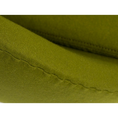 Designerski Fotel tapicerowany Jajo Chair Cashmere Jasno zielony D2.Design do salonu i sypialni.