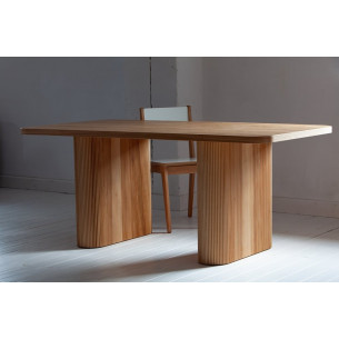 Pelare 180x90cm oak veneered table on ribbed base Nordifra