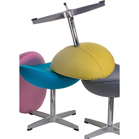 Stylowy Podnóżek tapicerowany insp. Jajo Chair Grafitowy D2.Design do fotela.