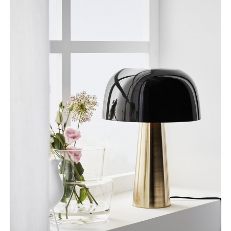 Stylowa Lampa stołowa Blanca Czarna Markslojd do salonu.