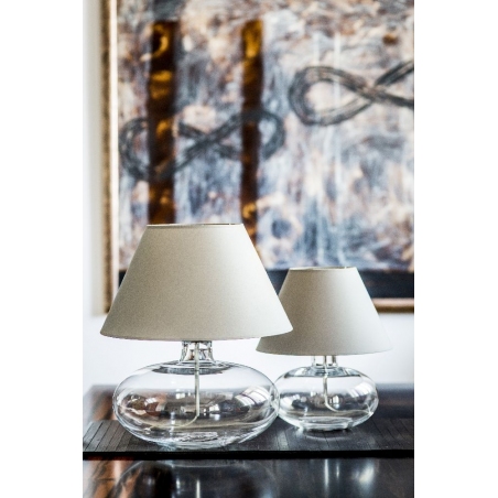 Stylowa Lampa stołowa szklana Bergen Szara 4Concepts do sypialni.