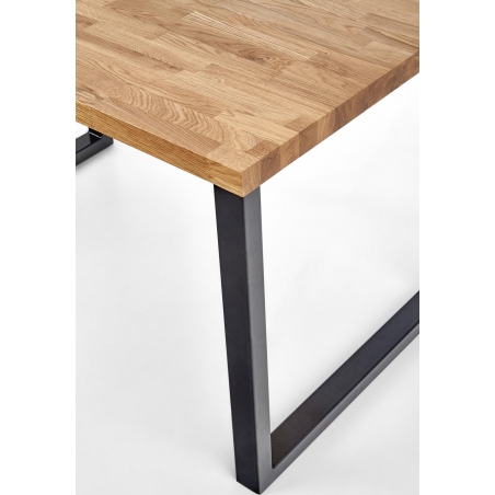 Stylowy Stół z drewna dębowego industrialny Radus 140x85 Czarny Halmar do kuchni, jadalni i salonu.
