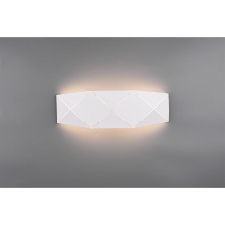 Zandor LED white wall lamp Trio