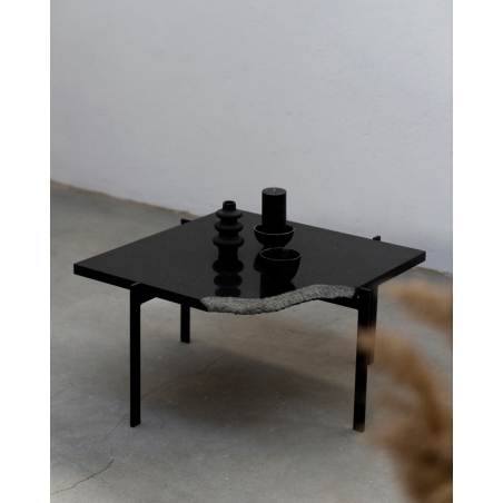 Stylowy Stolik kwadratowy granitowy Object020 77 czarny NG Design do salonu