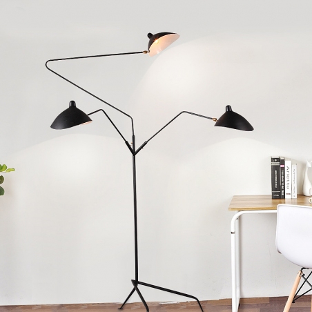 Industrialna Wysoka Lampa podłogowa z 3 kloszami Crane Czarna Step Into Design do salonu i sypialni.