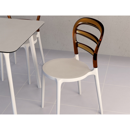 Stylowy Stół prostokątny Maya 140x80 Biały Siesta do kuchni, restauracji lub kawiarni.