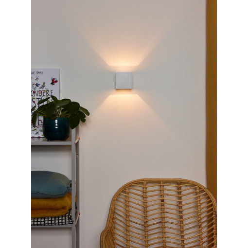 Devi white wall lamp with switch Lucide