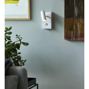 Omari LED white minimalistic wall lamp with switch Nordlux