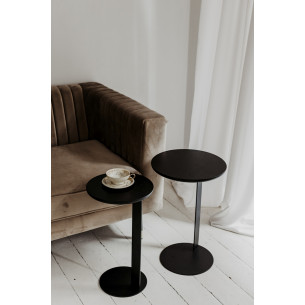 Oden 35 black oak round side table Nordifra