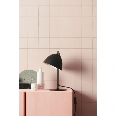 Stylowa Lampa na stolik skandynawska Arhus czarna HaloDesign do salonu na komodę