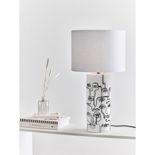 Lampa stołowa ceramiczna z abażurem Family biała Markslojd