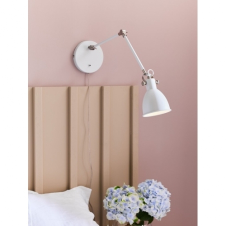House white wall lamp with arm Markslojd