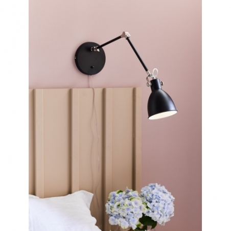 House black wall lamp with arm Markslojd