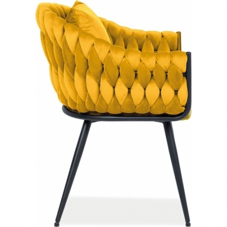 Wygodne i eleganckie Krzesło welurowe z poduszką Nuvo Velvet curry/czarny Signal do salonu i jadalni