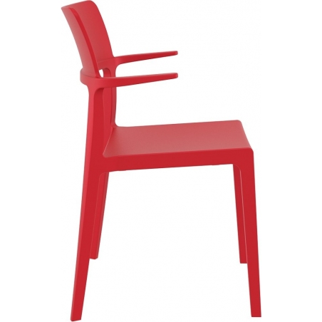 Stylowe Krzesło plastikowe z podłokietnikami Plus Czerwone Siesta do salonu i jadalni.
